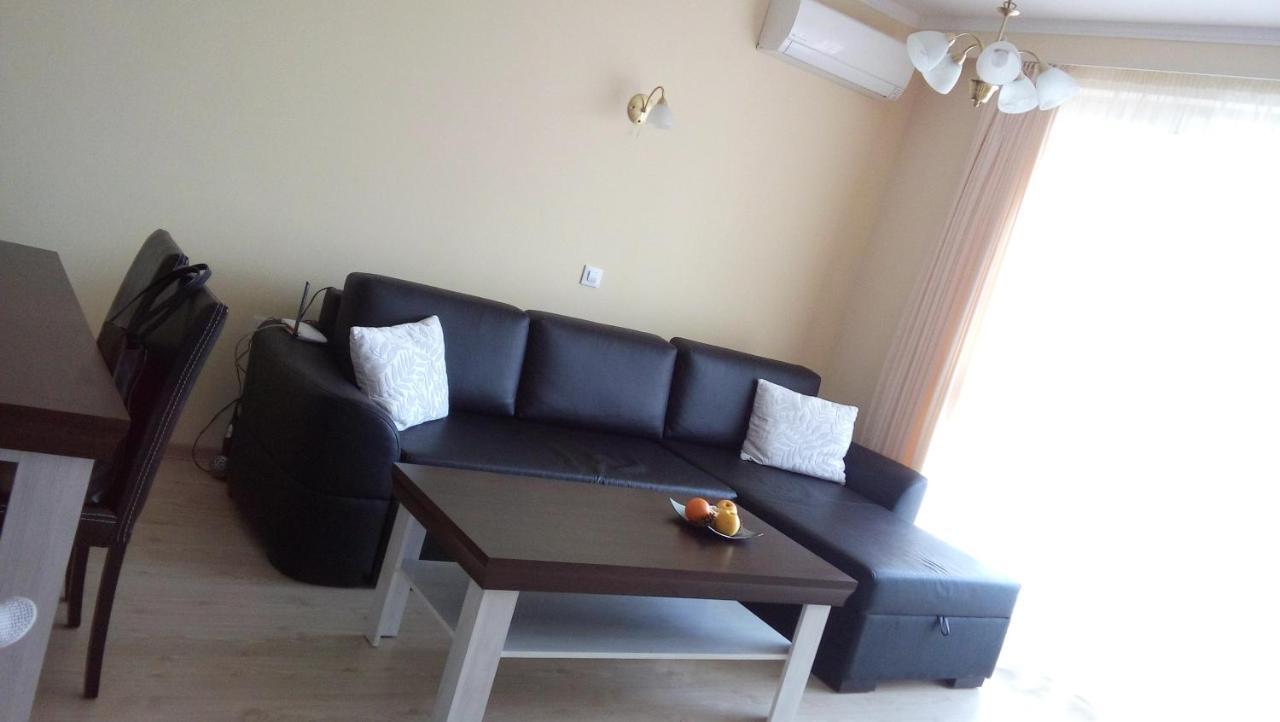 Villa Roma Monna Nesebar Bagian luar foto